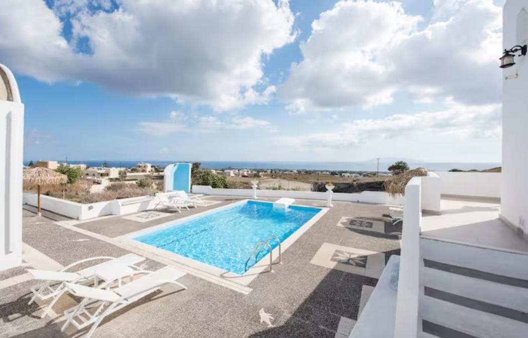 Santorini Traditional Suites Вотон Экстерьер фото