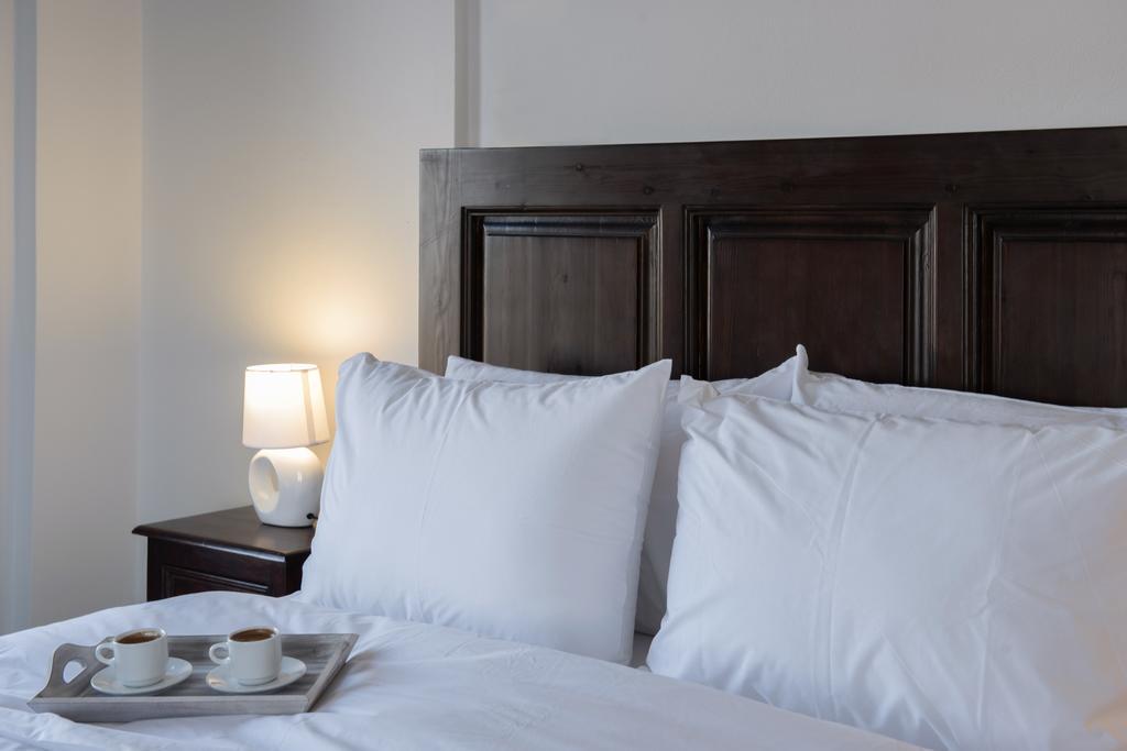Santorini Traditional Suites Вотон Экстерьер фото