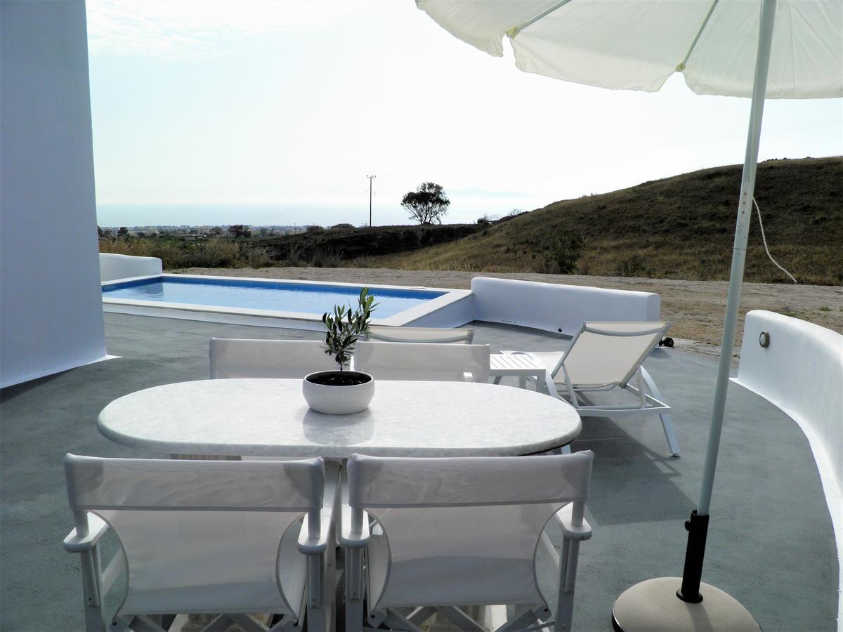 Santorini Traditional Suites Вотон Экстерьер фото